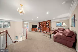 247 Sydney Rd, Holland, PA 18966 - Photo 29