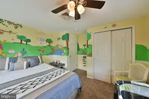 65 Hawk Rd, Levittown, PA 19056 - Photo 29