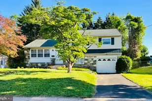 1258 Tulip Rd, Warminster, PA 18974 - Photo 1