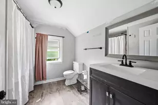 1938 Parkview Ave, Bristol, PA 19007 - Photo 23