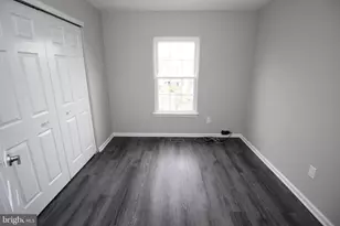 29 Van Horn Pl, Holland, PA 18966 - Photo 11
