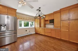 726 Claire Rd, Warminster, PA 18974 - Photo 3