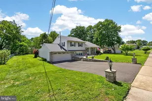 726 Claire Rd, Warminster, PA 18974 - Photo 27