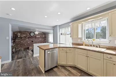 923 Otto Lane, Warminster, PA 18974 - Photo 11