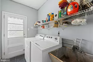 923 Otto Ln, Warminster, PA 18974 - Photo 17