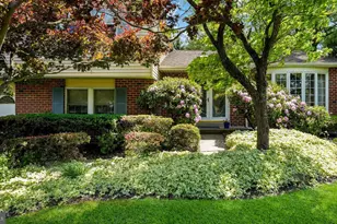 39 Shelley Rd, Holland, PA 18966 - Photo 1