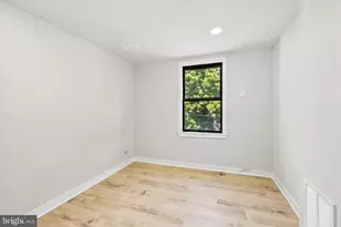 269 Monroe St, Bristol, PA 19007 - Photo 25