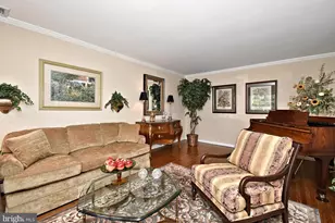 1138 University Dr, Yardley, PA 19067 - Photo 9