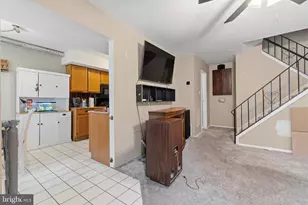 205 Saratoga Ct, Warminster, PA 18974 - Photo 7