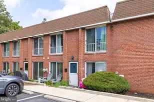 205 Saratoga Ct, Warminster, PA 18974 - Photo 1