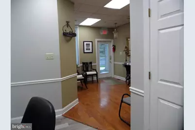 404 Executive Drive, Langhorne, PA 19047 - Photo 3