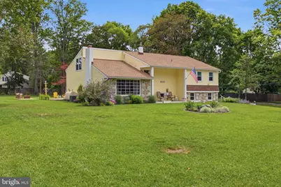 2813 Country Lane, Langhorne, PA 19047 - Photo 3
