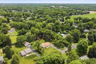 2813 Country Ln, Langhorne, PA 19047 - Photo 33