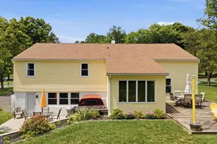 2813 Country Ln, Langhorne, PA 19047 - Photo 35