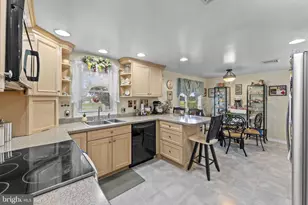 421 E Reliance Rd, Telford, PA 18969 - Photo 13