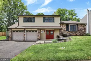 152 Windham, Langhorne, PA 19047 - Photo 1