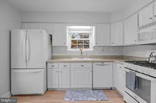23 Violet Ln, Newtown, PA 18940 - Photo 11