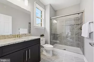 75 Creekview Ln, Yardley, PA 19067 - Photo 23