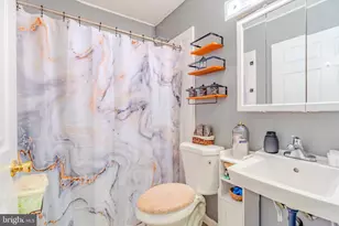 6 Gamewood Rd, Levittown, PA 19057 - Photo 15