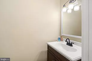 1485 Tarleton Pl, Warminster, PA 18974 - Photo 7