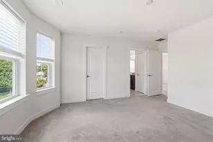 151 E Prince George St, Bensalem, PA 19020 - Photo 11