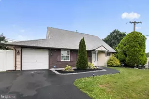 39 Cable Rd, Levittown, PA 19057 - Photo 1