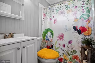 39 Cable Rd, Levittown, PA 19057 - Photo 23