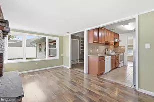 284 N Olds Blvd, Fairless Hills, PA 19030 - Photo 13