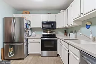9408 Sheffield Dr, Yardley, PA 19067 - Photo 13