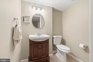 175 Pipers Inn Dr, Fountainville, PA 18923 - Photo 33