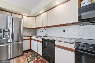 231 Cambria Ave, Bensalem, PA 19020 - Photo 9