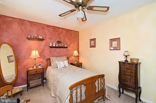 633 Keston Dr, Fairless Hills, PA 19030 - Photo 47