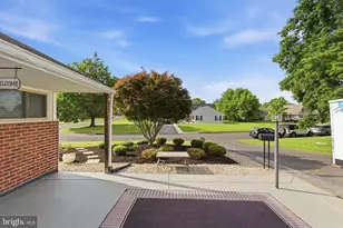78 Forsythia Dr N, Levittown, PA 19056 - Photo 5