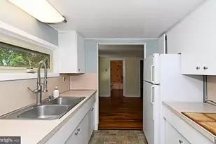 265 Windy Bush Rd, New Hope, PA 18938 - Photo 13