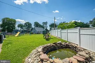587 Arbor Rd, Morrisville, PA 19067 - Photo 7