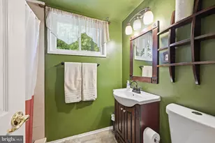 587 Arbor Rd, Morrisville, PA 19067 - Photo 33