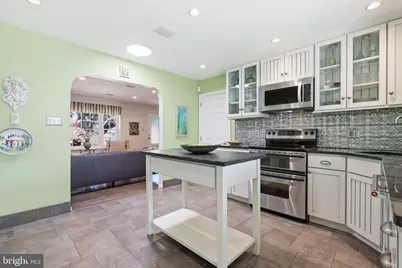 750 Sweetbriar Drive, Warminster, PA 18974 - Photo 9