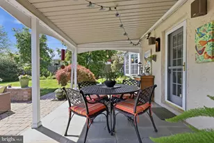 750 Sweetbriar Dr, Warminster, PA 18974 - Photo 25