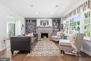750 Sweetbriar Dr, Warminster, PA 18974 - Photo 3