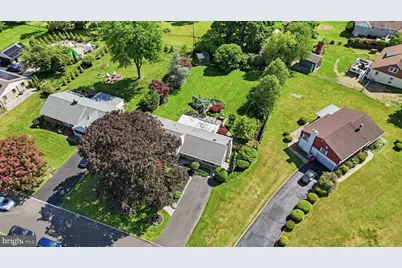 750 Sweetbriar Drive, Warminster, PA 18974 - Photo 49