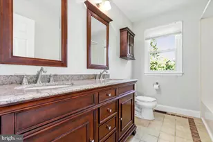 5791 Belmont Manor Dr, Pipersville, PA 18947 - Photo 39