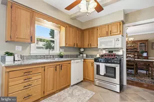 36 Breece Dr, Yardley, PA 19067 - Photo 7