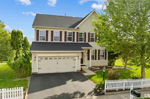 4 Hartfeld Rd, Newtown, PA 18940 - Photo 15