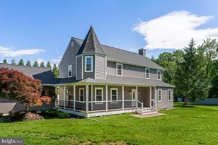 565 Hulmeville Rd, Langhorne, PA 19047 - Photo 1