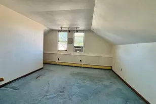 225 Centre St, Langhorne, PA 19047 - Photo 19