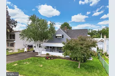 360 Holly Drive, Levittown, PA 19055 - Photo 45