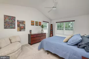 28 Tankard Ln, Washington Crossing, PA 18977 - Photo 23
