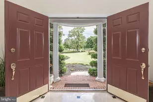 2062 Silverwood Dr, Newtown, PA 18940 - Photo 5