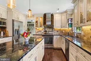 9 Middle Rd, Perkasie, PA 18944 - Photo 5