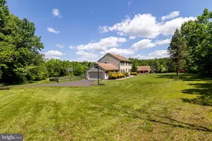 9 Middle Rd, Perkasie, PA 18944 - Photo 35
